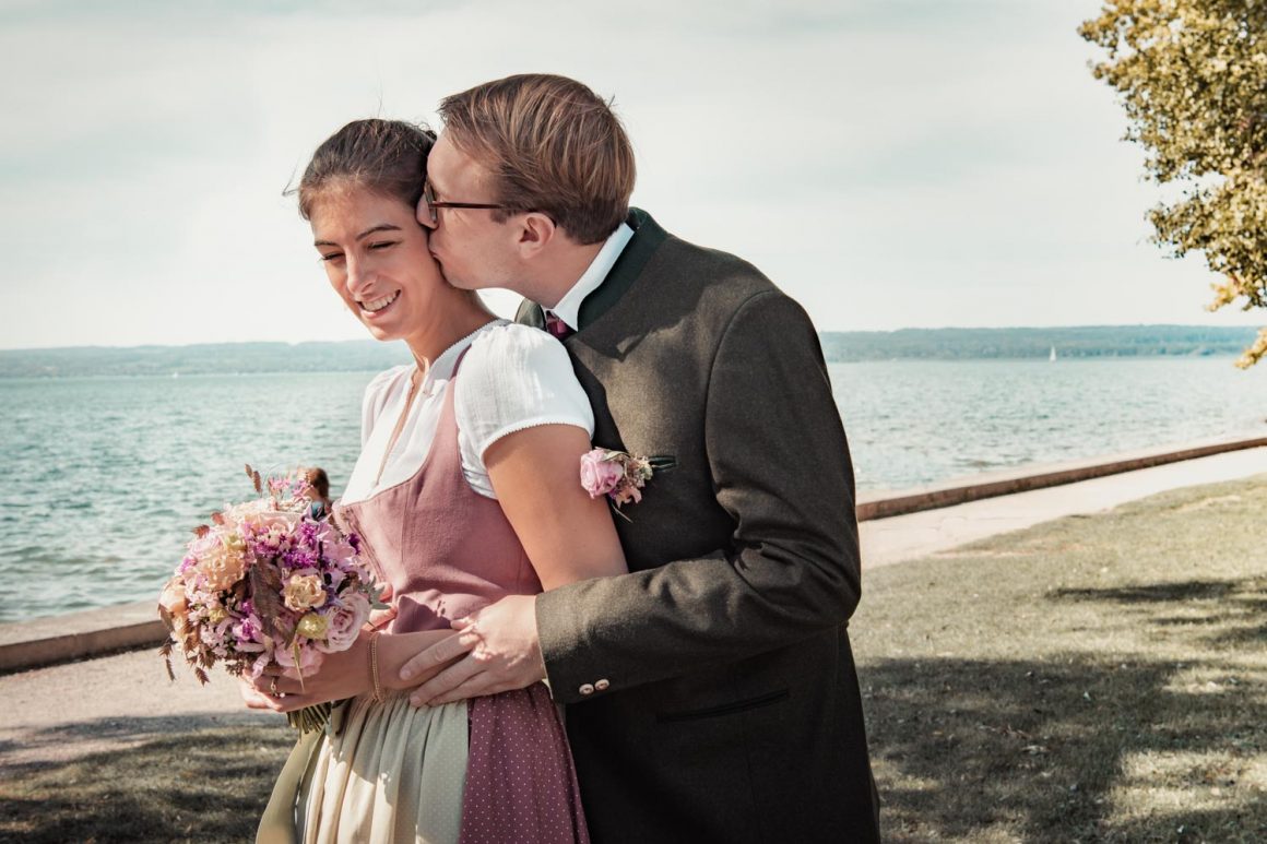 Bayerische Hochzeit im Kurparkschlösschen in Herrsching